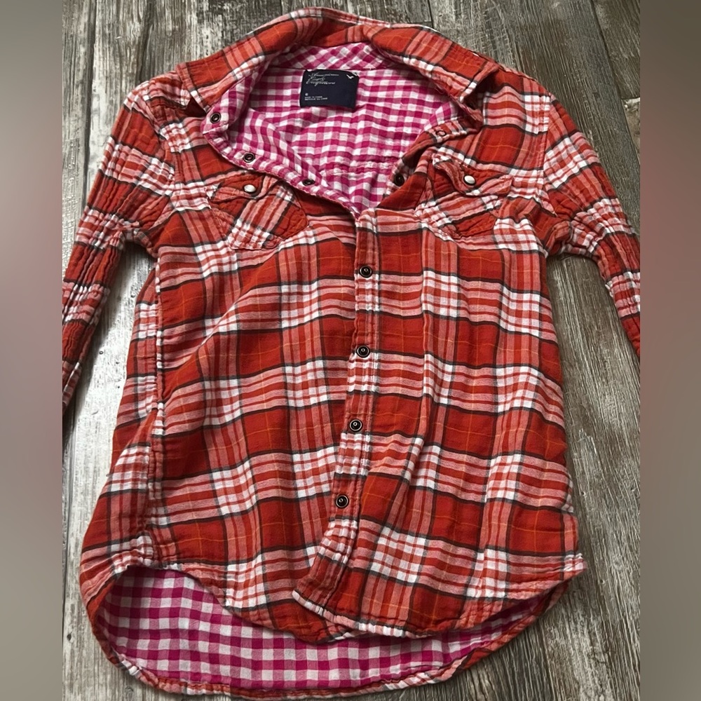 American Eagle button up